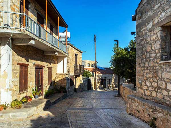 Pano Arodes village 